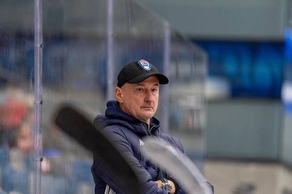FOTO: Klatovští bojovali, ale body slaví favorit. Piráti rozhodli v přesilovkách