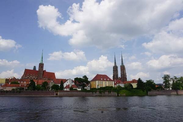 Wroclaw: Monumentální chrámy nad Odrou | Vodárenství.cz