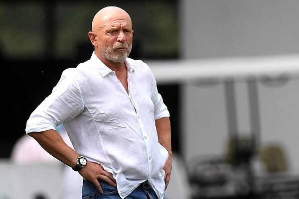 Slavia dva tituly odevzdala, myslí si Jarolím. Dnes ho baví tenis, Girona a Leverkusen