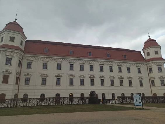 Setkání ukrajinských uprchlíků na zámku v Holešově