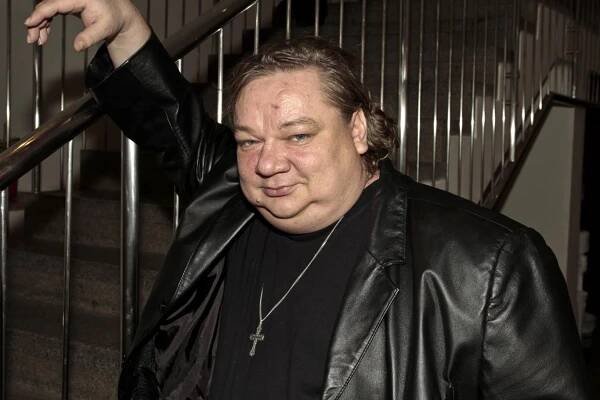 Norbert Lichý byl jako mladý kluk hubený jak proutek, podívejte! Pak začal přibírat, večer vyjedl lednici