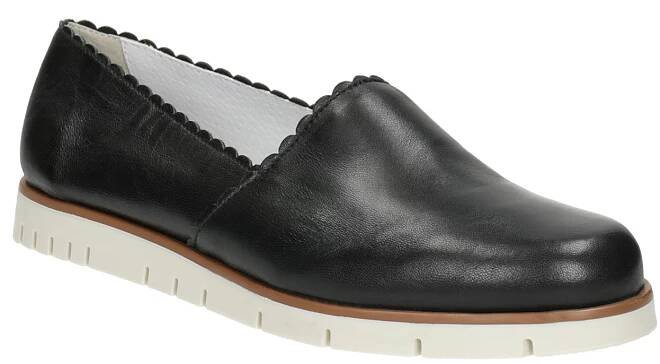 Černé kožené Slip-on boty na výrazné podešvi