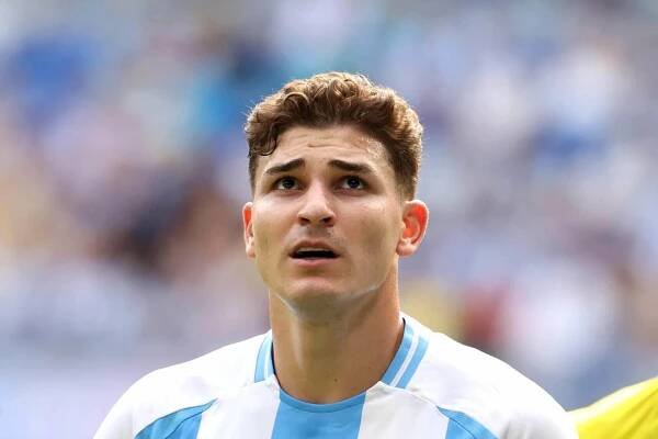 Julian Alvarez completes €95m Atletico Madrid transfer from Manchester City