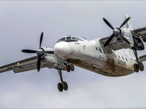 V Rusku havarovalo civilní letadlo An-24. Nikdo zřejmě nepřežil