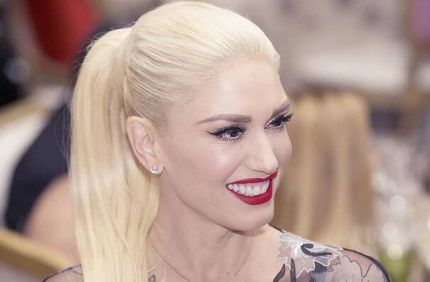 Skvěle vypadající Gwen Stefani slaví 50. narozeniny. Nevypadá na to | Ženy s.r.o.