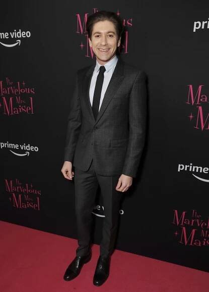 Premiere screening at New York's Paris Theatre on November 29, 2018 - Michael Zegen - Úžasná paní Maiselová - Série 2 - Z akcí