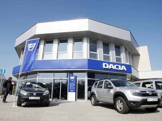 Jeden z nejmodernějších autosalonů značky Dacia vyrostl v Hradci Králové.