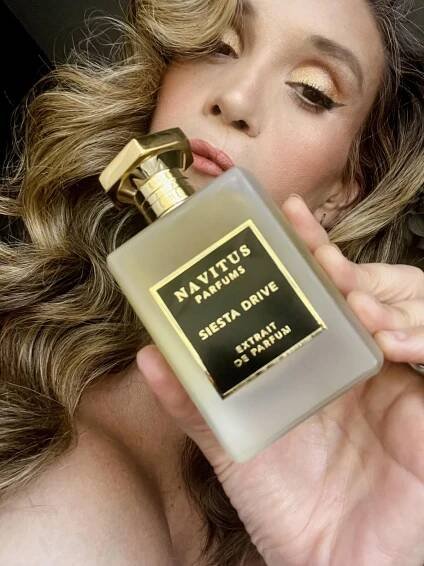 Siesta Drive Navitus Parfums pro ženy a muže