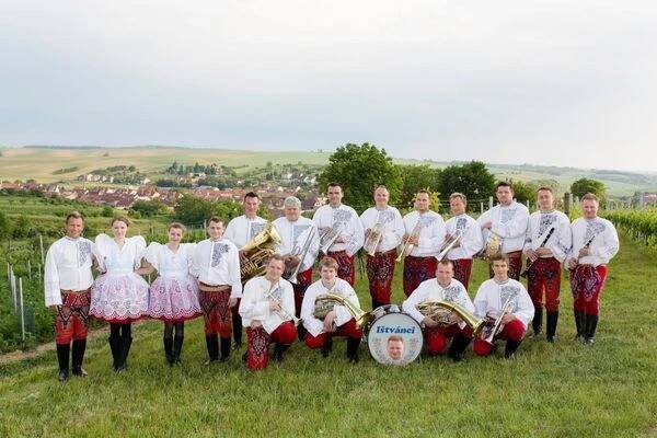 Dechová hudba Ištvánci foto 1