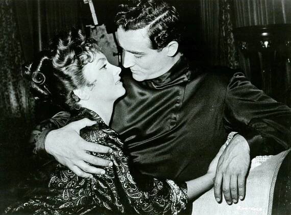 La donna più bella del mondo - Z filmu - Gina Lollobrigida, Vittorio Gassman