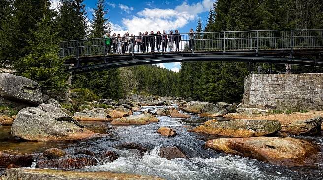 Turistický kurz tříd 3C a 3TB na Jizerce – SOSKOLIN