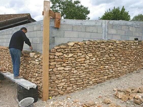 Prohlédněte si skvělé nápady na perfektní zakrytí betonu v zahradě