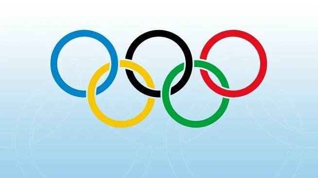 První ZOH byly vyhlášeny olympijskými až o rok později