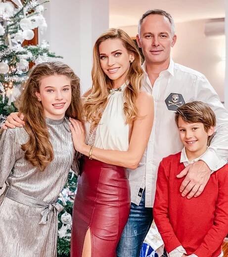 Foto k tématům Andrea Verešová, Vanessa Volopichová – stránka 59