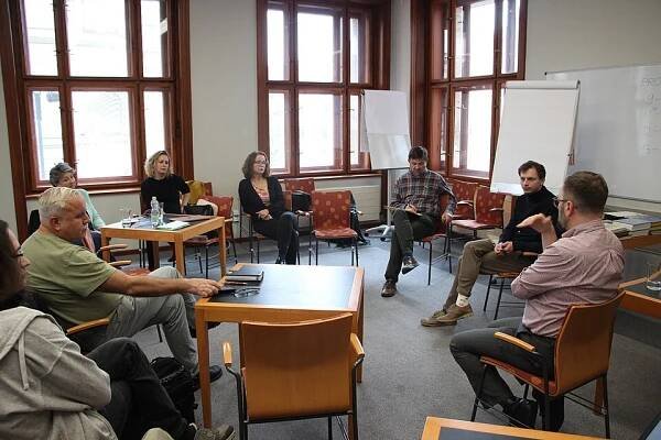 Soubor:Workshop Encyklopedie a divadlo, 11. 10. 2024, Městská knihovna v Praze 10.jpg – Wikipedie