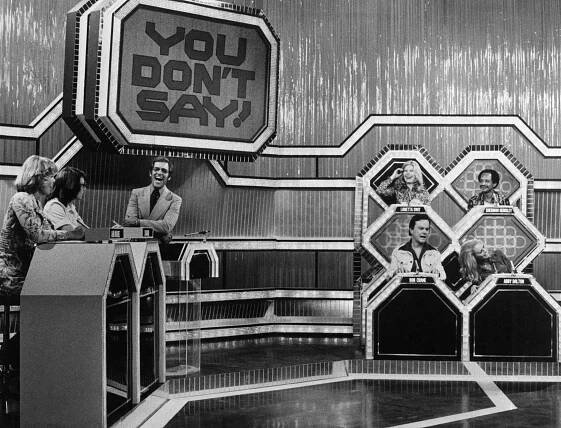 YOU DON'T SAY, host Tom Kennedy, guests Bob Crane, Loretta Swit, Sherman Hemsley, Abby Dalton, (1975 photo)