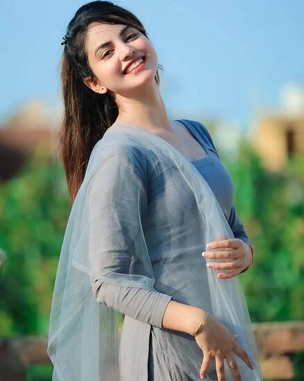 Priyanka Mongia Latest Pic