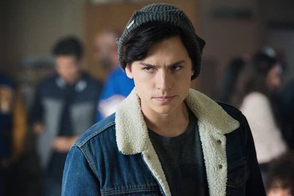Riverdale - Kapitola 14: Polibek před smrtí - Z filmu - Cole Sprouse