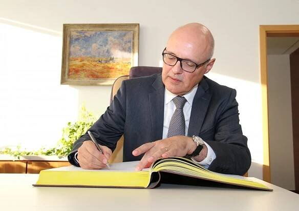 Hejtman Ladislav Okleštěk jednal se švýcarským velvyslancem