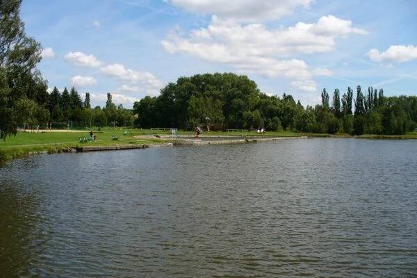 Koupaliště u Sadoňského rybníka foto 1