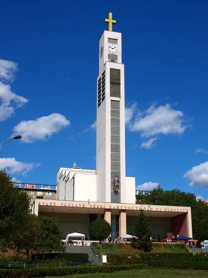 Soubor:Vršovice, kostel sv. Václava 3.JPG – Wikipedie