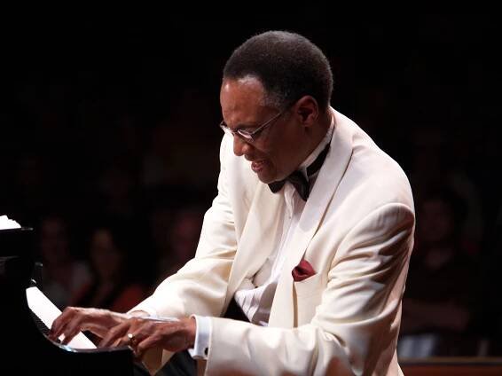 AH06_Ramsey_Lewis_047.jpg