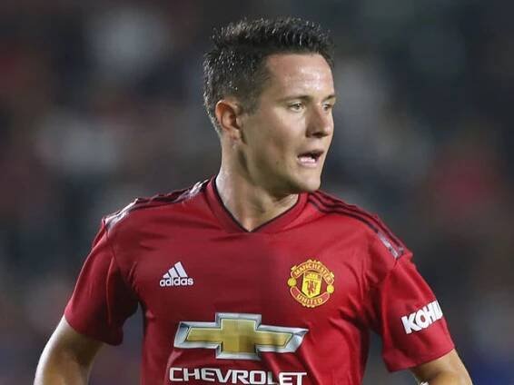 Ander Herrera believes the start of the season should have been postponed