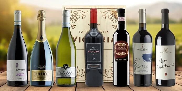 Lahvinky italských vín: bílá, červená, růžová i šumivá