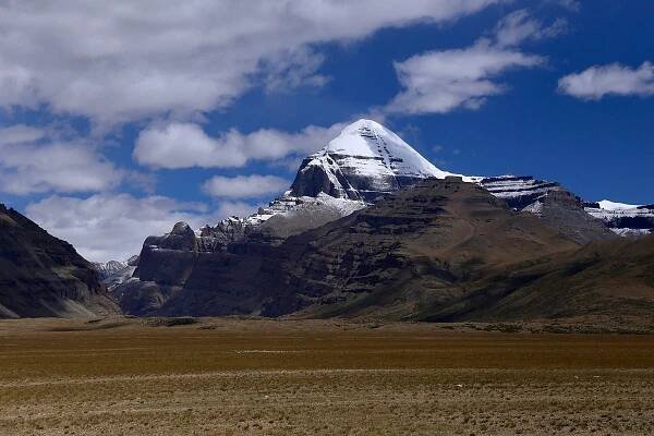 File:Kailash-Barkha.jpg - Wikimedia Commons
