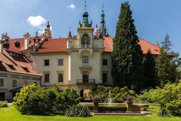 Zámek Průhonice - Hliněná bašta