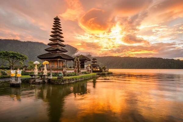 Travel Indonesia • Asia