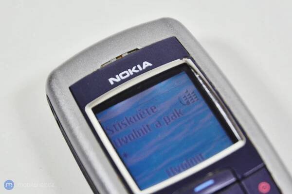 Nokia 2600