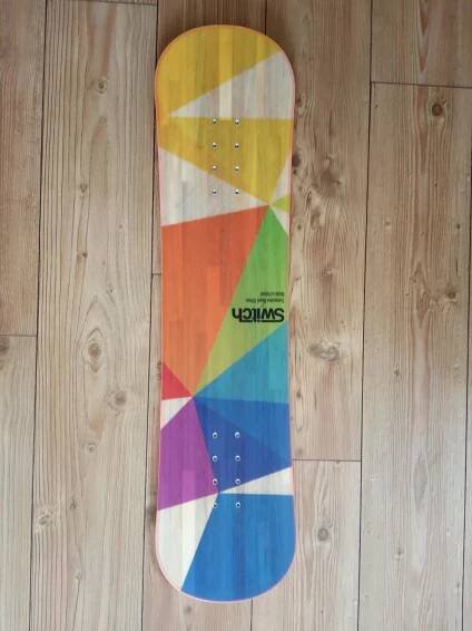 Snowboard na trampolinu SWITCH