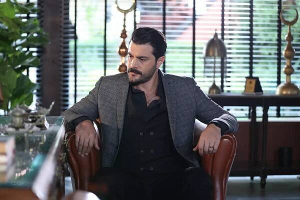 Hudutsuz Sevda - Episode 5 - Z filmu - Burak Sevinç