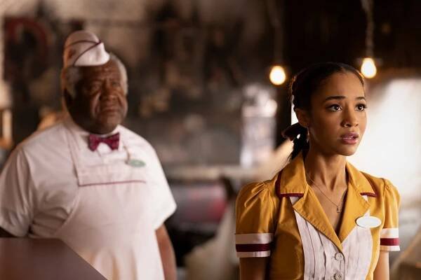 Alvin Sanders, Erinn Westbrook - Riverdale - Kapitola 101: Neuvěřitelné - Z filmu