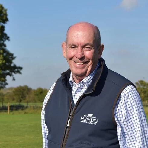 Meet Our Sales Team | Skinners Dog Food
