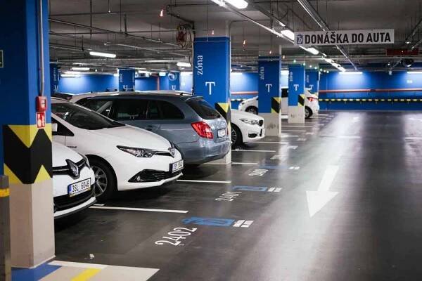 Westfield Chodov zavádí jako první centrum v Česku službu Donáška do auta