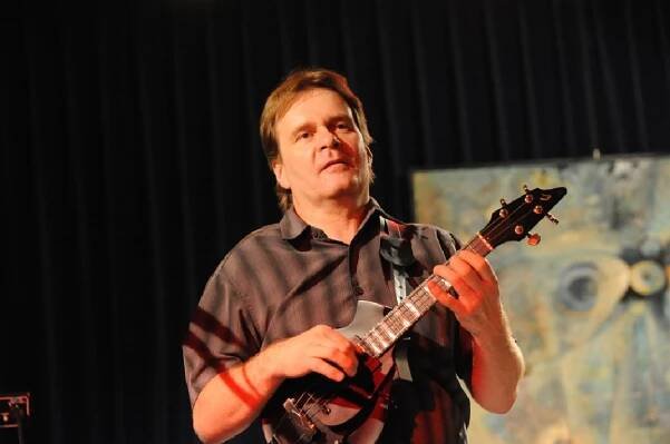 Současní trubadúři Jaroslav Samson Lenk a Radim Zenkl bavili publikum
