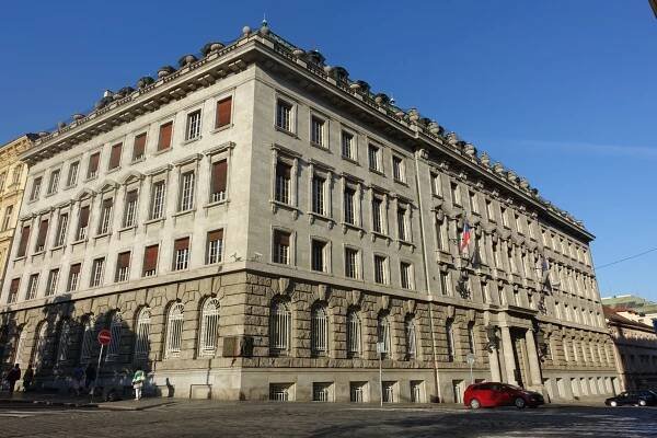 Empasize! Petschkův palác potřebuje empatii, říkají studenti – Ústav pro studium totalitních režimů