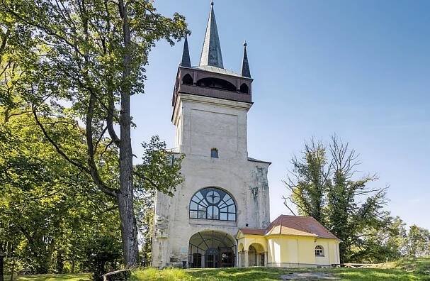 Trávíte léto v Česku? Přinášíme vám třicítku tipů na místa, která byste rozhodně neměli minout
