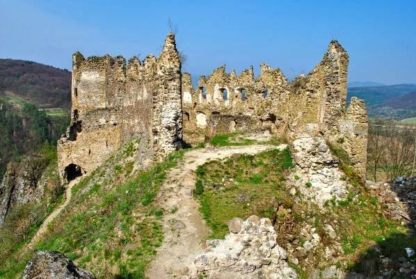 Šašovský hrad