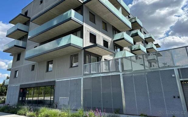 2+kk, Praha, 190 00, 52 m²