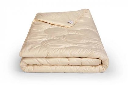 Teplá dvoulůžková vlněná přikrývka Besky Premium — luxusní vlněná deka z nejlepší ovčí vlny z Beskyd
