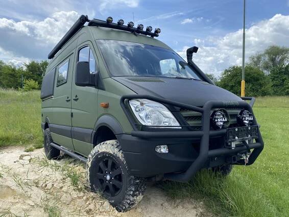 MERCEDES SPRINTER 4x4 - VejnyWood