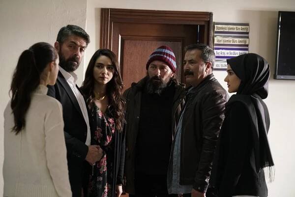 Sen Anlat Karadeniz - Episode 12 - Z filmu - Sinan Tuzcu, Öykü Gürman