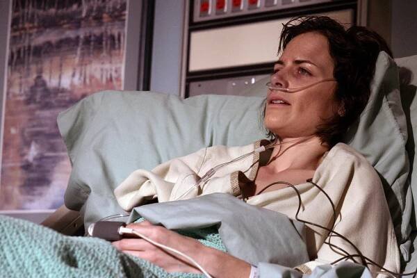 Dr. House - Sebeovládání - Z filmu - Sarah Clarke