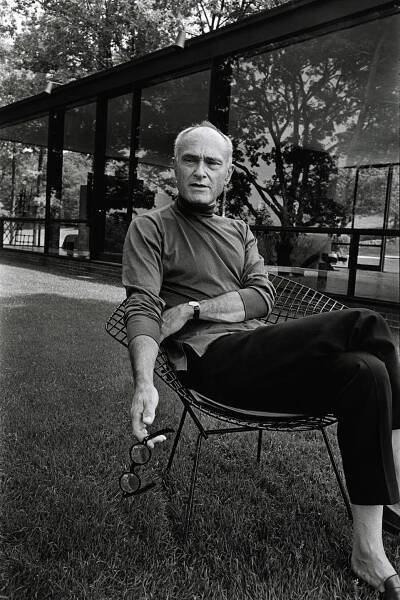 S3E6: Philip Johnson