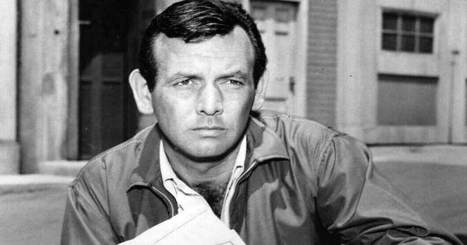 David Janssen: 16 Facts About 'The Fugitive' Star