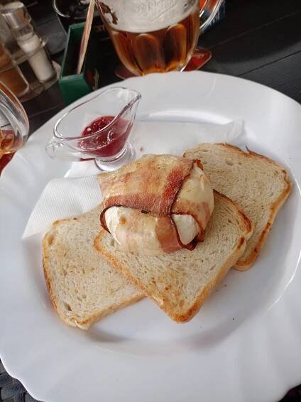Restaurace a Penzion Praha, Dolní Dunajovice - recenze, hodnocení zákazníky | Hotel.cz