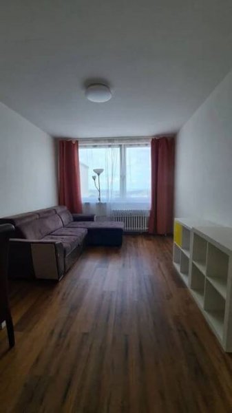 Pronájem bytu 2+kk 46 m², Doležalova, Praha, Praha